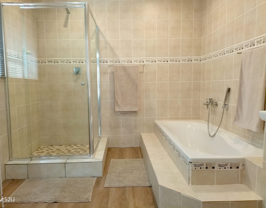 4 Bedroom Property for Sale in Tergniet Western Cape